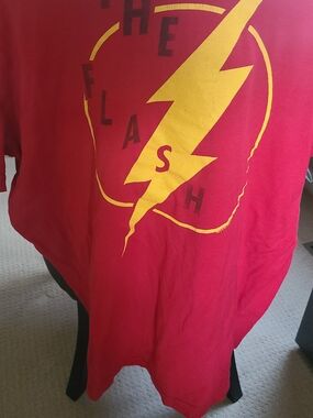 GAP Red Tee with Yellow Lightning Graphic - The FLASH